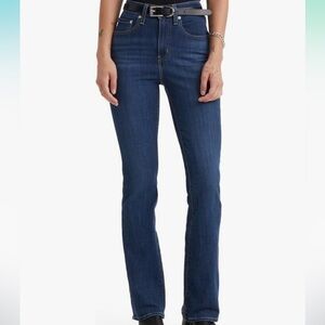 NWT Levi’s 725 high rise bootcut dark wash jeans